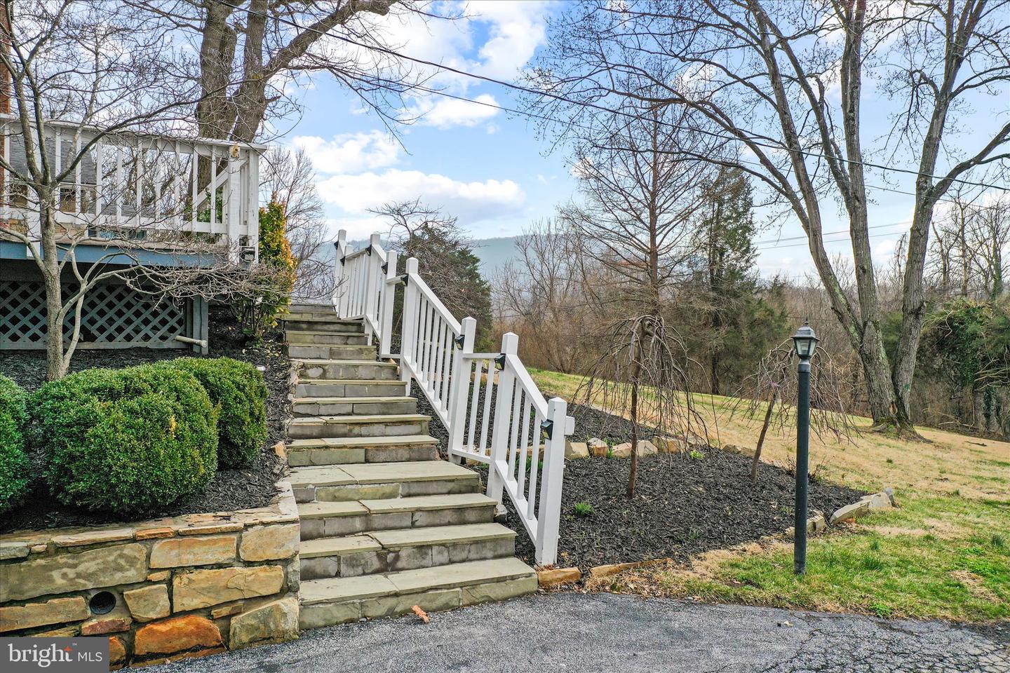 565 S RIVER, FRONT ROYAL, Virginia 22630, 3 Bedrooms Bedrooms, 6 Rooms Rooms,2 BathroomsBathrooms,Residential,For sale,565 S RIVER,VAWR2013448 MLS # VAWR2013448