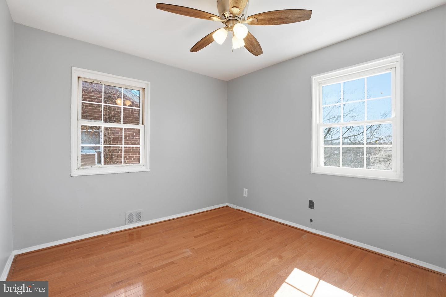 657 BRANDYWINE ST SE, WASHINGTON, District Of Columbia 20032, 3 Bedrooms Bedrooms, ,1 BathroomBathrooms,Residential,For sale,657 BRANDYWINE ST SE,DCDC2247700 MLS # DCDC2247700