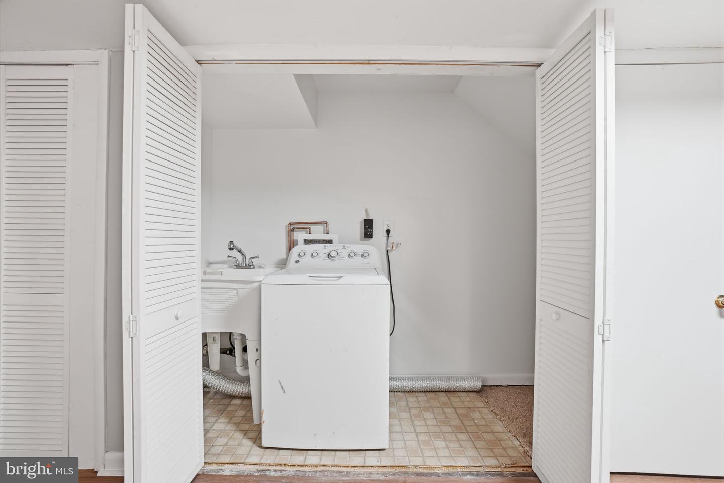 657 BRANDYWINE ST SE, WASHINGTON, District Of Columbia 20032, 3 Bedrooms Bedrooms, ,1 BathroomBathrooms,Residential,For sale,657 BRANDYWINE ST SE,DCDC2247700 MLS # DCDC2247700