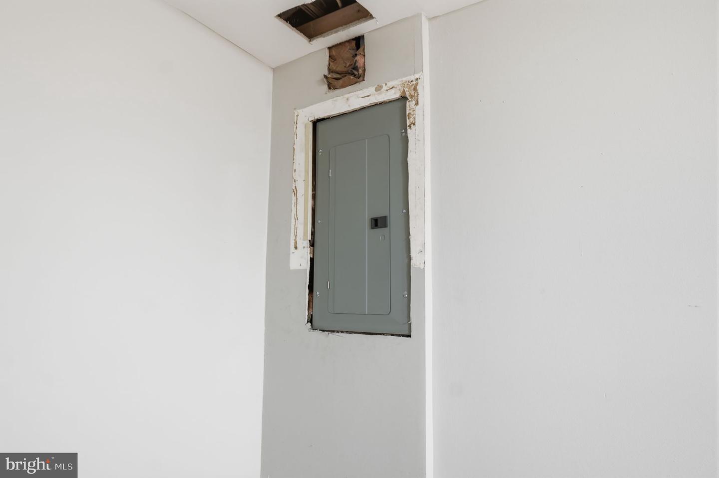 657 BRANDYWINE ST SE, WASHINGTON, District Of Columbia 20032, 3 Bedrooms Bedrooms, ,1 BathroomBathrooms,Residential,For sale,657 BRANDYWINE ST SE,DCDC2247700 MLS # DCDC2247700