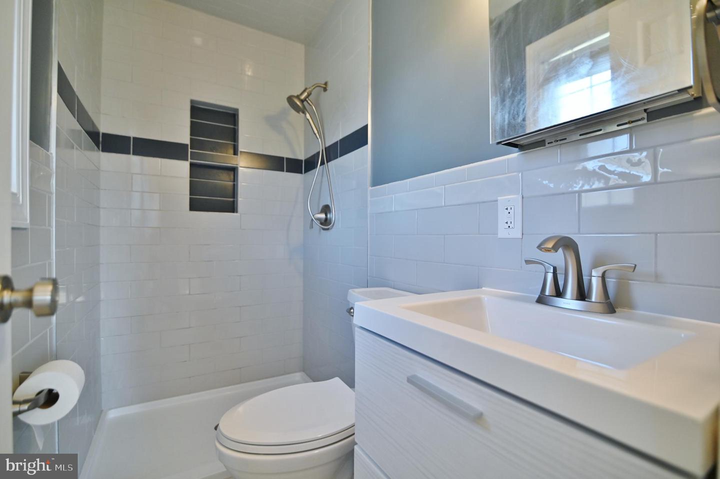 472 HONEYSUCKLE RD, ELKTON, Virginia 22827, 3 Bedrooms Bedrooms, ,2 BathroomsBathrooms,Residential,For sale,472 HONEYSUCKLE RD,VARO2002864 MLS # VARO2002864