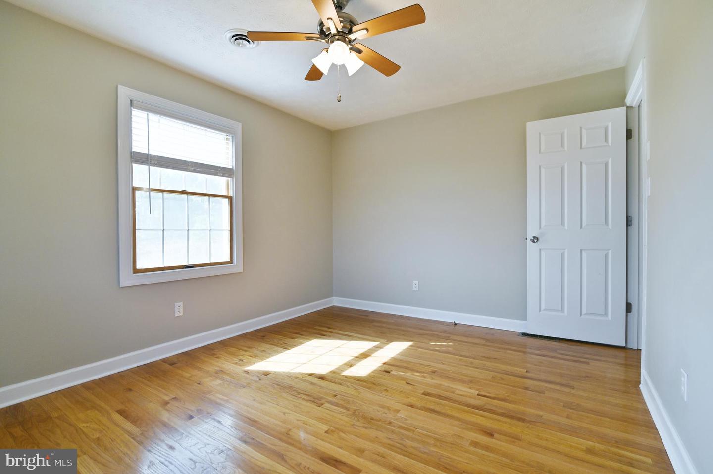 472 HONEYSUCKLE RD, ELKTON, Virginia 22827, 3 Bedrooms Bedrooms, ,2 BathroomsBathrooms,Residential,For sale,472 HONEYSUCKLE RD,VARO2002864 MLS # VARO2002864