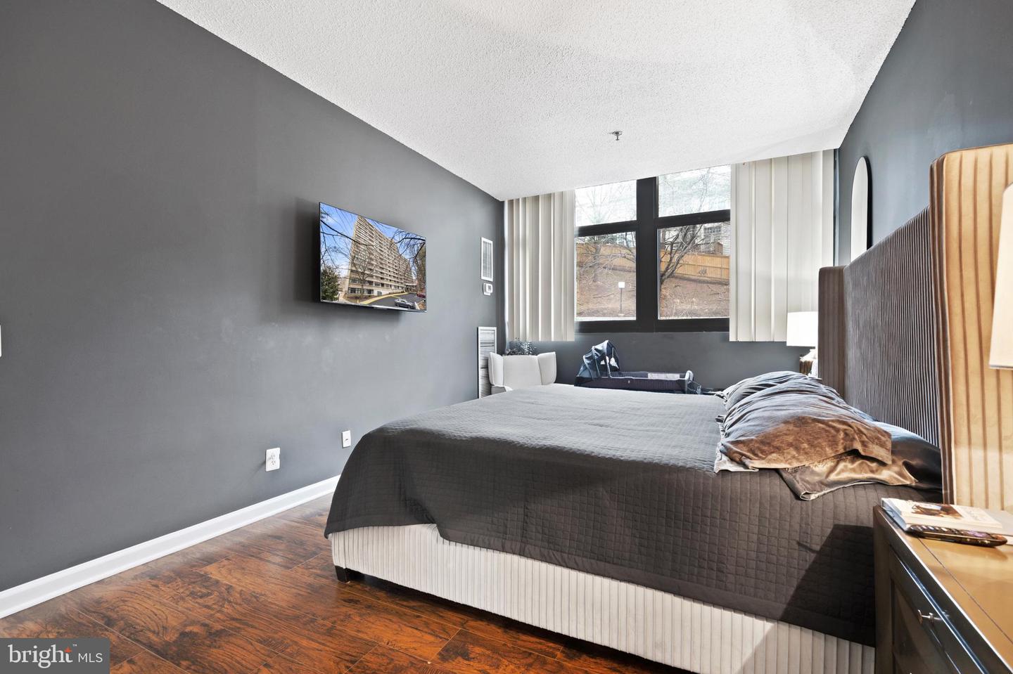 5911 EDSALL RD #0G13, ALEXANDRIA, Virginia 22304, 2 Bedrooms Bedrooms, ,2 BathroomsBathrooms,Residential,For sale,5911 EDSALL RD #0G13,VAAX2054538 MLS # VAAX2054538