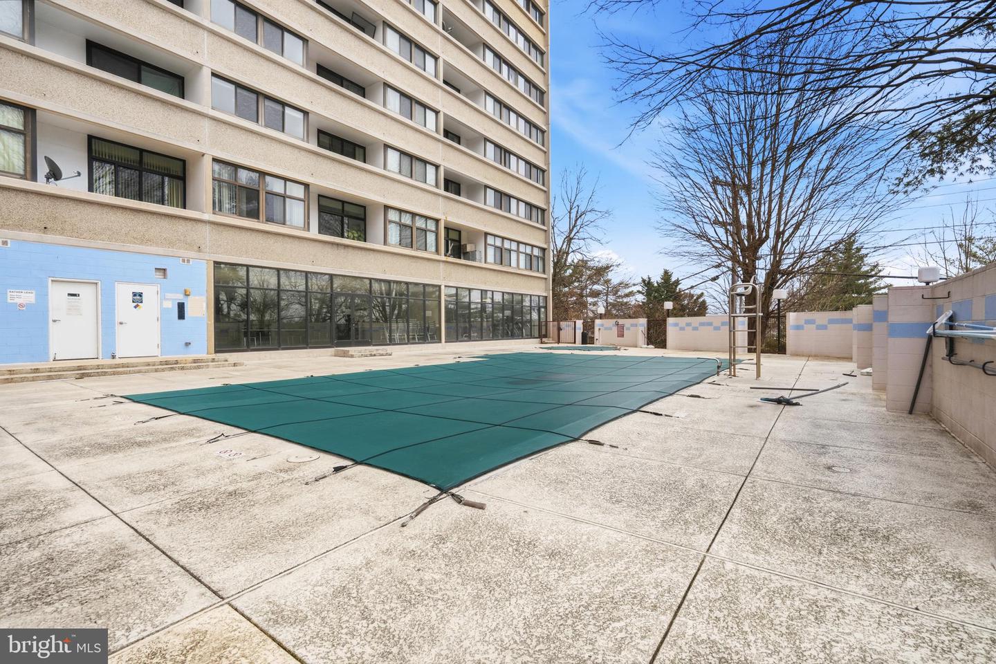 5911 EDSALL RD #0G13, ALEXANDRIA, Virginia 22304, 2 Bedrooms Bedrooms, ,2 BathroomsBathrooms,Residential,For sale,5911 EDSALL RD #0G13,VAAX2054538 MLS # VAAX2054538