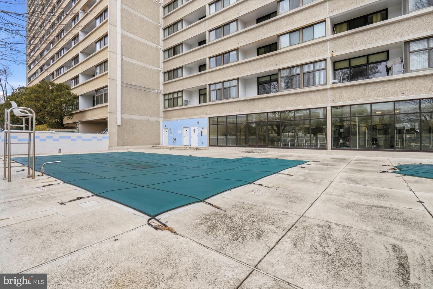 5911 EDSALL RD #0G13, ALEXANDRIA, Virginia 22304, 2 Bedrooms Bedrooms, ,2 BathroomsBathrooms,Residential,For sale,5911 EDSALL RD #0G13,VAAX2054538 MLS # VAAX2054538