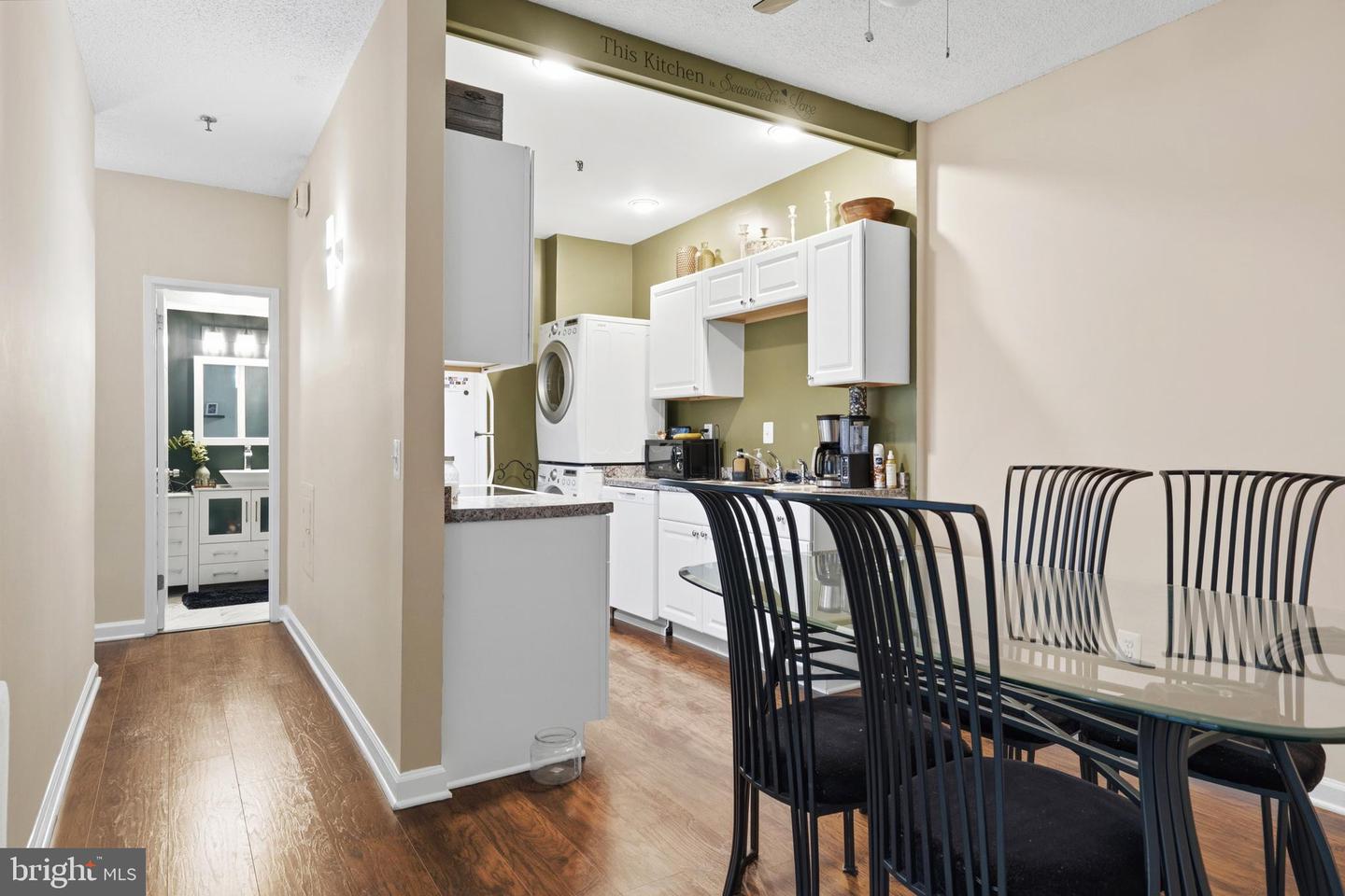 5911 EDSALL RD #0G13, ALEXANDRIA, Virginia 22304, 2 Bedrooms Bedrooms, ,2 BathroomsBathrooms,Residential,For sale,5911 EDSALL RD #0G13,VAAX2054538 MLS # VAAX2054538