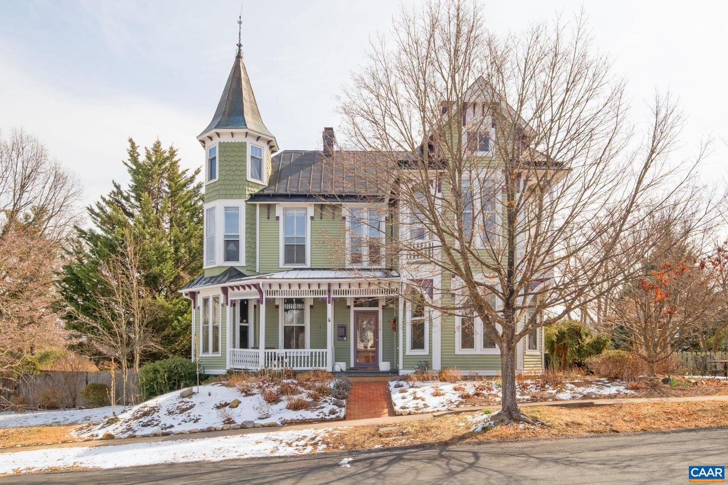 428 MAPLE AVE, WAYNESBORO, Virginia 22980, 4 Bedrooms Bedrooms, ,2 BathroomsBathrooms,Residential,For sale,428 MAPLE AVE,673747 MLS # 673747