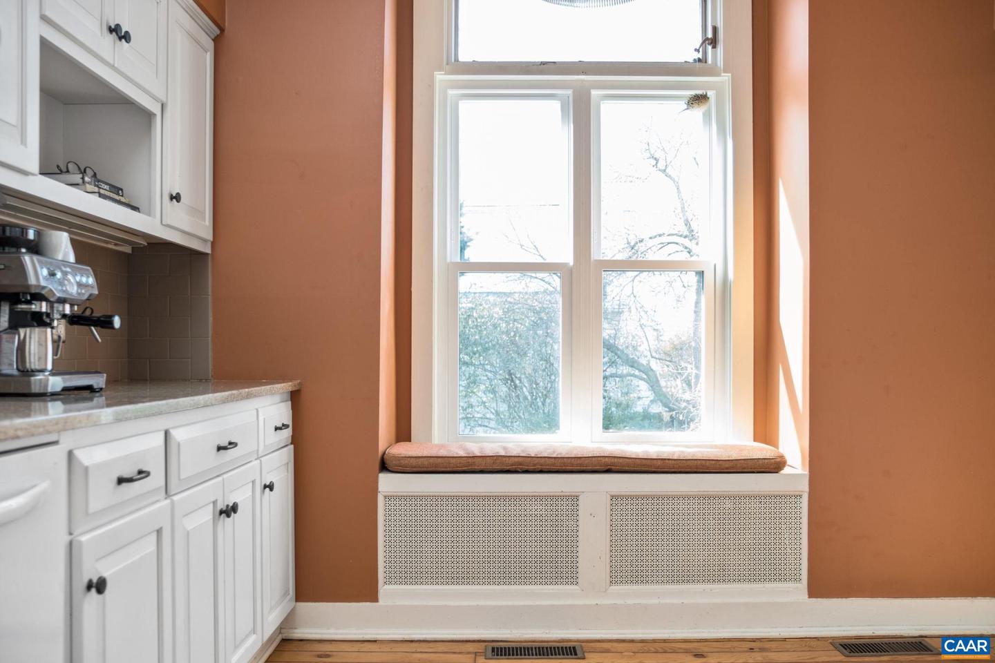 428 MAPLE AVE, WAYNESBORO, Virginia 22980, 4 Bedrooms Bedrooms, ,2 BathroomsBathrooms,Residential,For sale,428 MAPLE AVE,673747 MLS # 673747