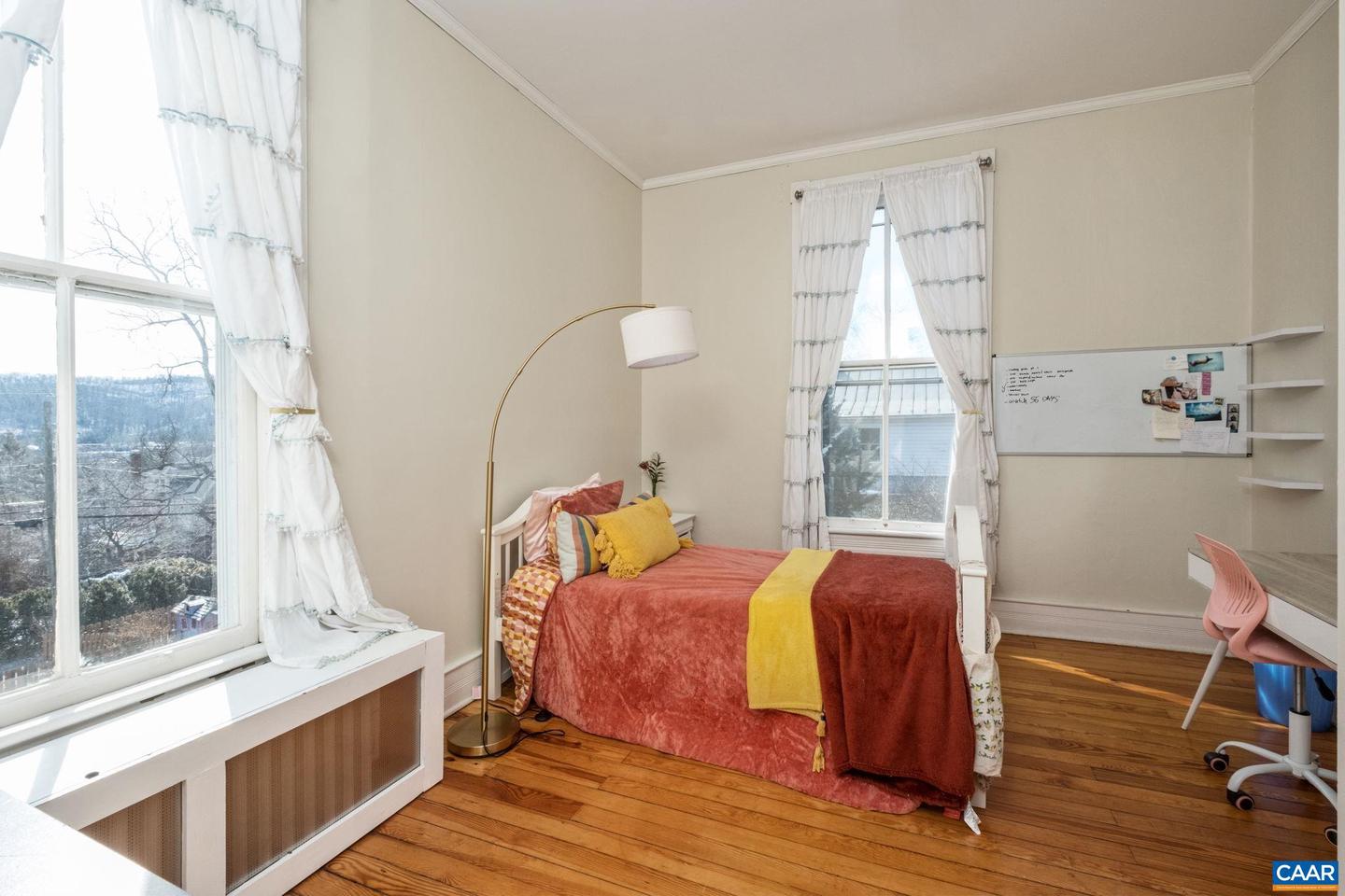 428 MAPLE AVE, WAYNESBORO, Virginia 22980, 4 Bedrooms Bedrooms, ,2 BathroomsBathrooms,Residential,For sale,428 MAPLE AVE,673747 MLS # 673747