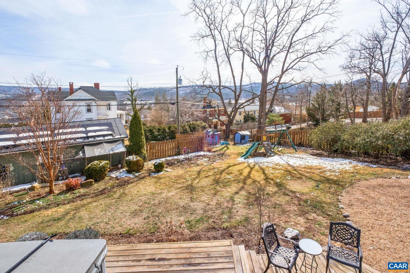 428 MAPLE AVE, WAYNESBORO, Virginia 22980, 4 Bedrooms Bedrooms, ,2 BathroomsBathrooms,Residential,For sale,428 MAPLE AVE,673747 MLS # 673747