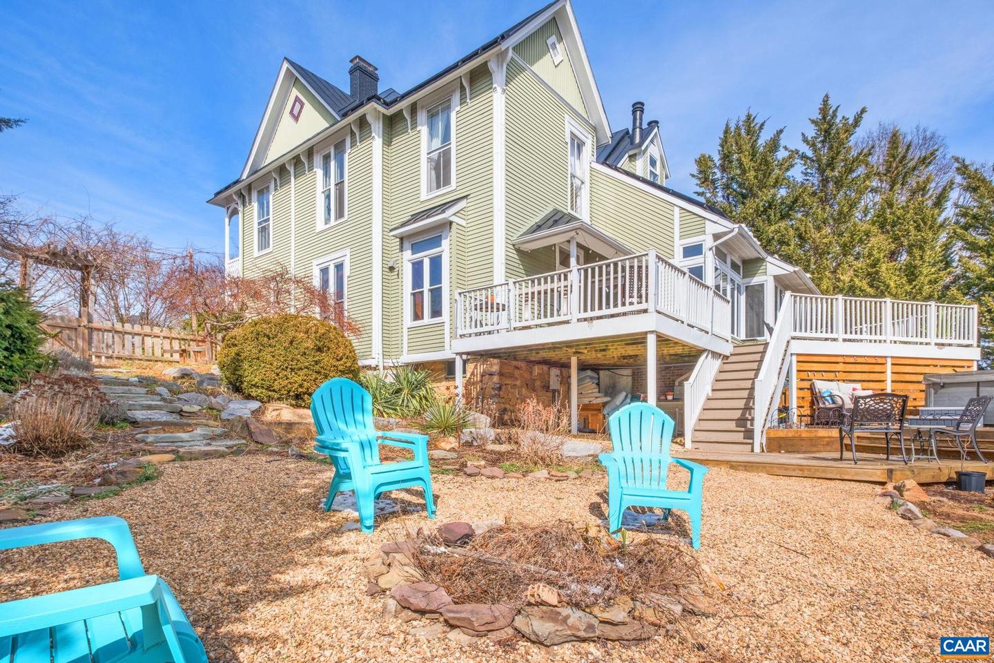 428 MAPLE AVE, WAYNESBORO, Virginia 22980, 4 Bedrooms Bedrooms, ,2 BathroomsBathrooms,Residential,For sale,428 MAPLE AVE,673747 MLS # 673747