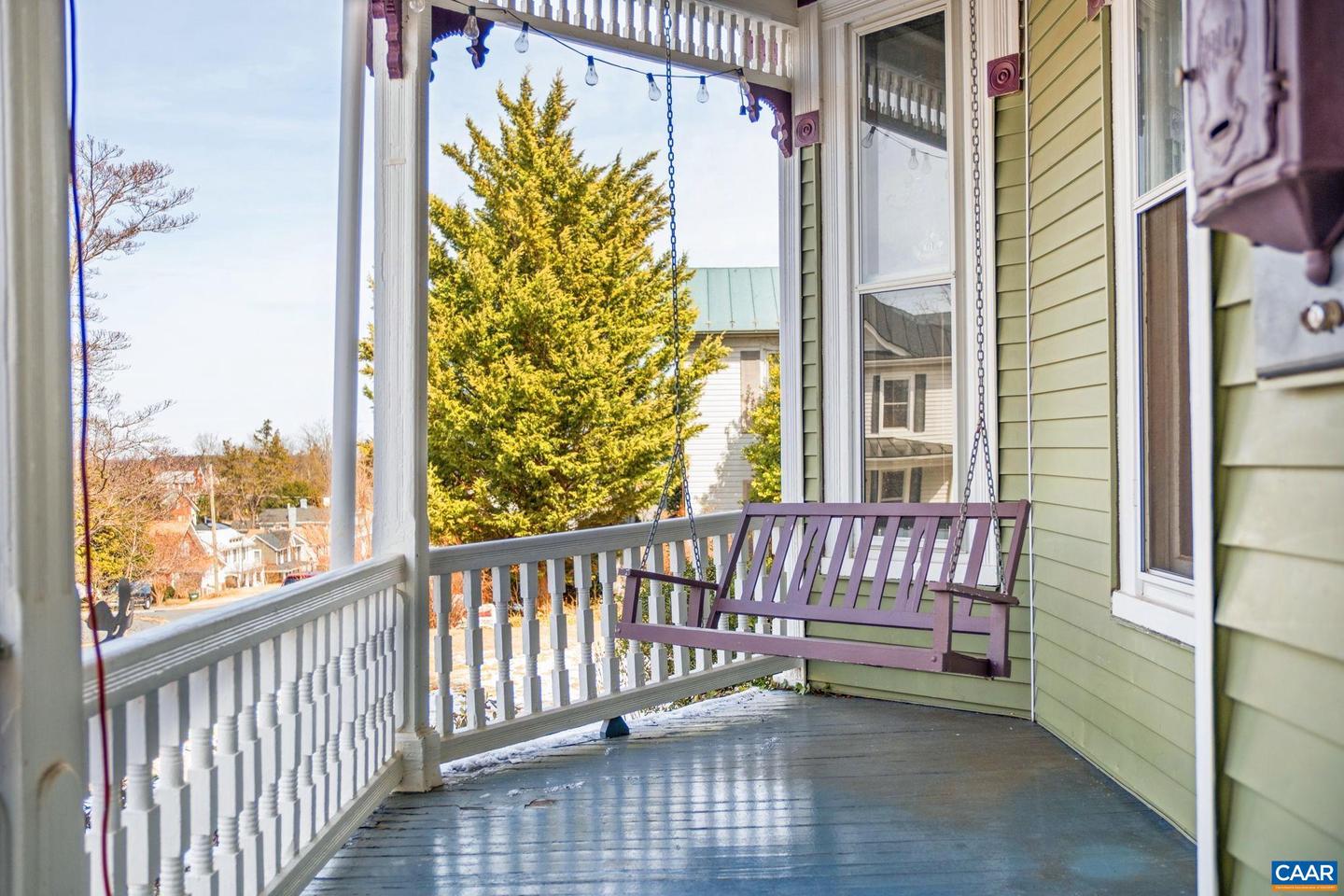 428 MAPLE AVE, WAYNESBORO, Virginia 22980, 4 Bedrooms Bedrooms, ,2 BathroomsBathrooms,Residential,For sale,428 MAPLE AVE,673747 MLS # 673747