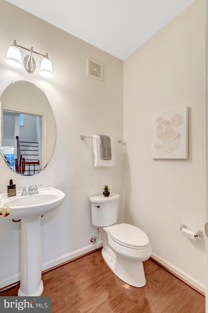 4479-B BEACON GROVE CIR, FAIRFAX, Virginia 22033, 3 Bedrooms Bedrooms, ,2 BathroomsBathrooms,Residential,For sale,4479-B BEACON GROVE CIR,VAFX2293220 MLS # VAFX2293220