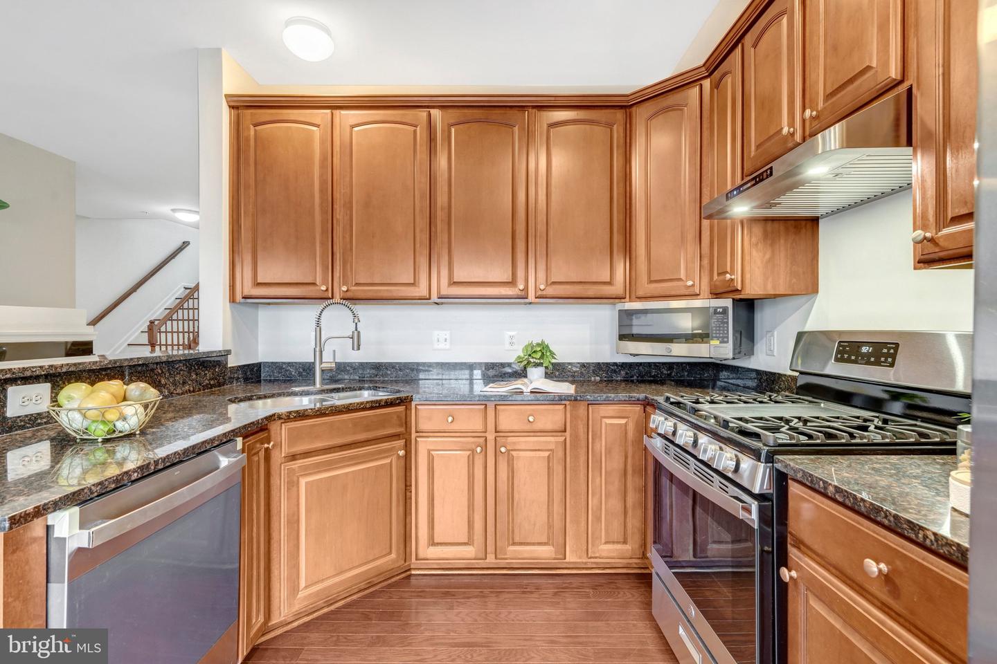 4479-B BEACON GROVE CIR, FAIRFAX, Virginia 22033, 3 Bedrooms Bedrooms, ,2 BathroomsBathrooms,Residential,For sale,4479-B BEACON GROVE CIR,VAFX2293220 MLS # VAFX2293220