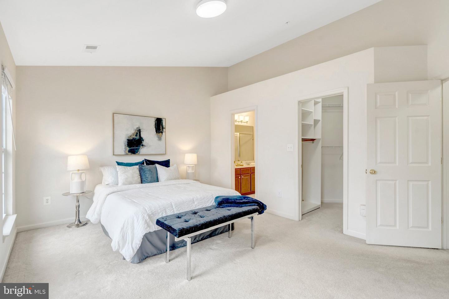 4479-B BEACON GROVE CIR, FAIRFAX, Virginia 22033, 3 Bedrooms Bedrooms, ,2 BathroomsBathrooms,Residential,For sale,4479-B BEACON GROVE CIR,VAFX2293220 MLS # VAFX2293220