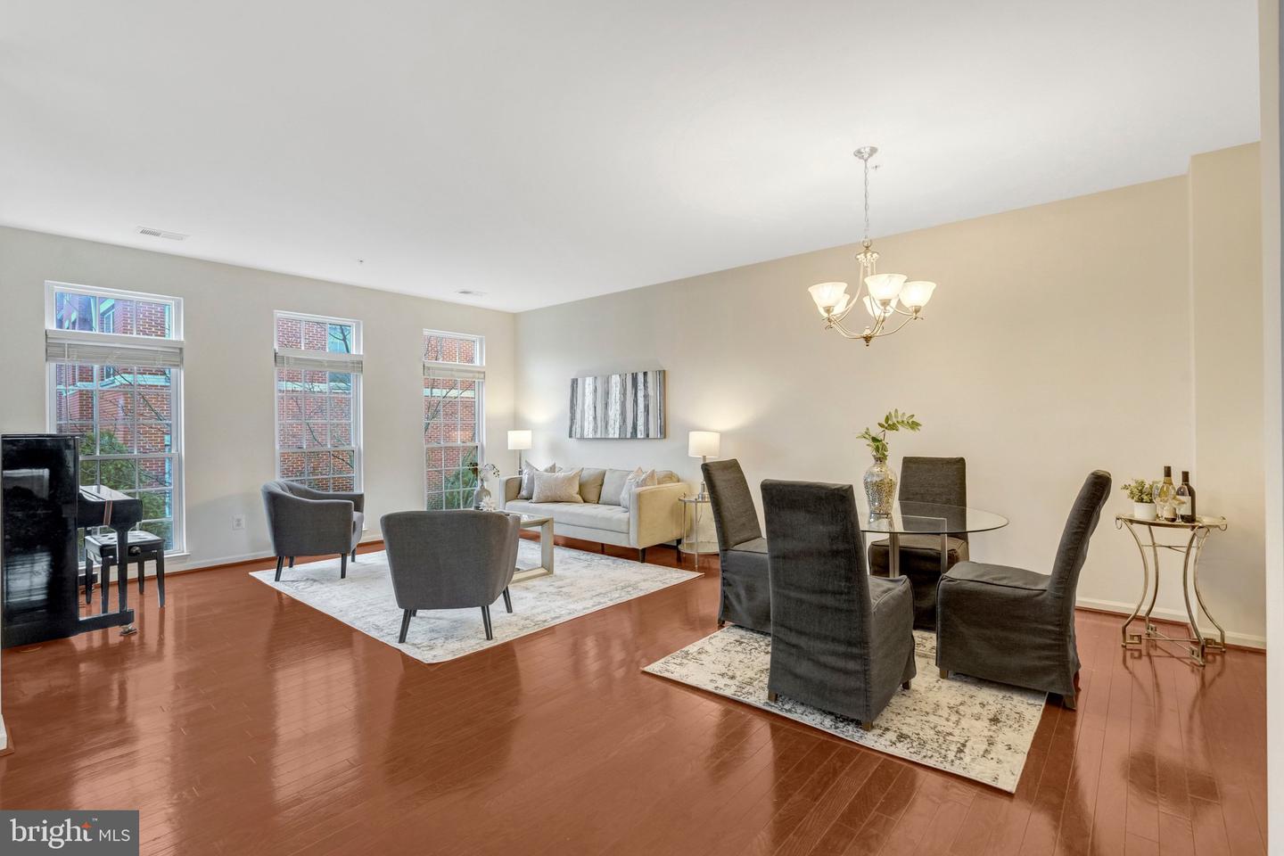 4479-B BEACON GROVE CIR, FAIRFAX, Virginia 22033, 3 Bedrooms Bedrooms, ,2 BathroomsBathrooms,Residential,For sale,4479-B BEACON GROVE CIR,VAFX2293220 MLS # VAFX2293220