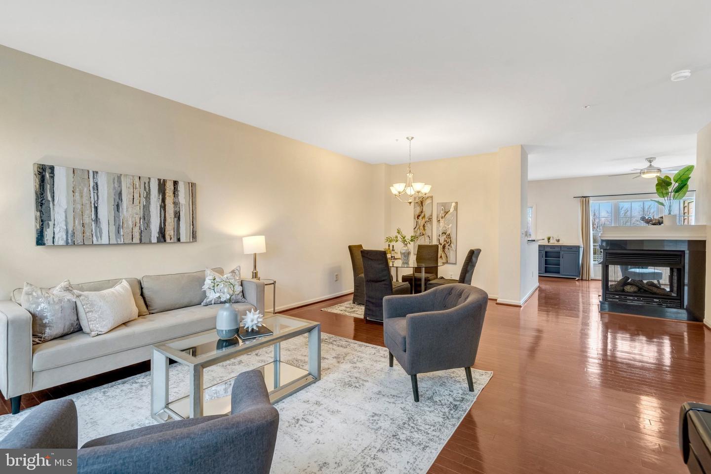 4479-B BEACON GROVE CIR, FAIRFAX, Virginia 22033, 3 Bedrooms Bedrooms, ,2 BathroomsBathrooms,Residential,For sale,4479-B BEACON GROVE CIR,VAFX2293220 MLS # VAFX2293220