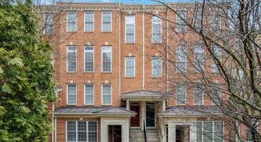 4479-B BEACON GROVE CIR, FAIRFAX, Virginia 22033, 3 Bedrooms Bedrooms, ,2 BathroomsBathrooms,Residential,For sale,4479-B BEACON GROVE CIR,VAFX2293220 MLS # VAFX2293220