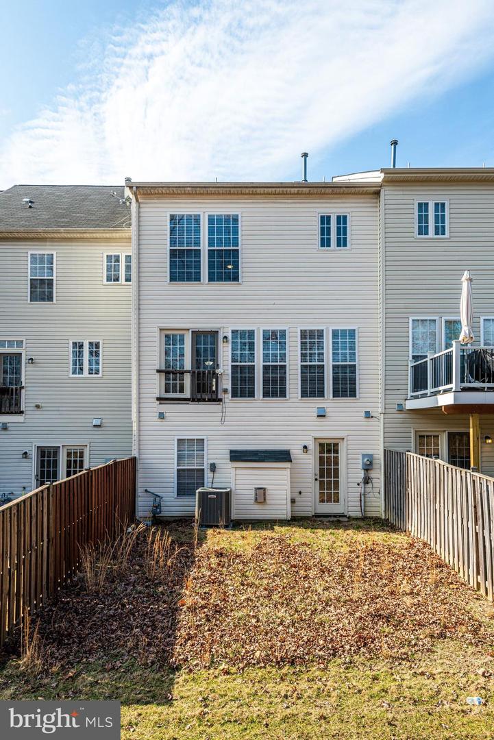 44 HUNTING CREEK LN, STAFFORD, Virginia 22556, 4 Bedrooms Bedrooms, ,3 BathroomsBathrooms,Residential,For sale,44 HUNTING CREEK LN,VAST2046500 MLS # VAST2046500