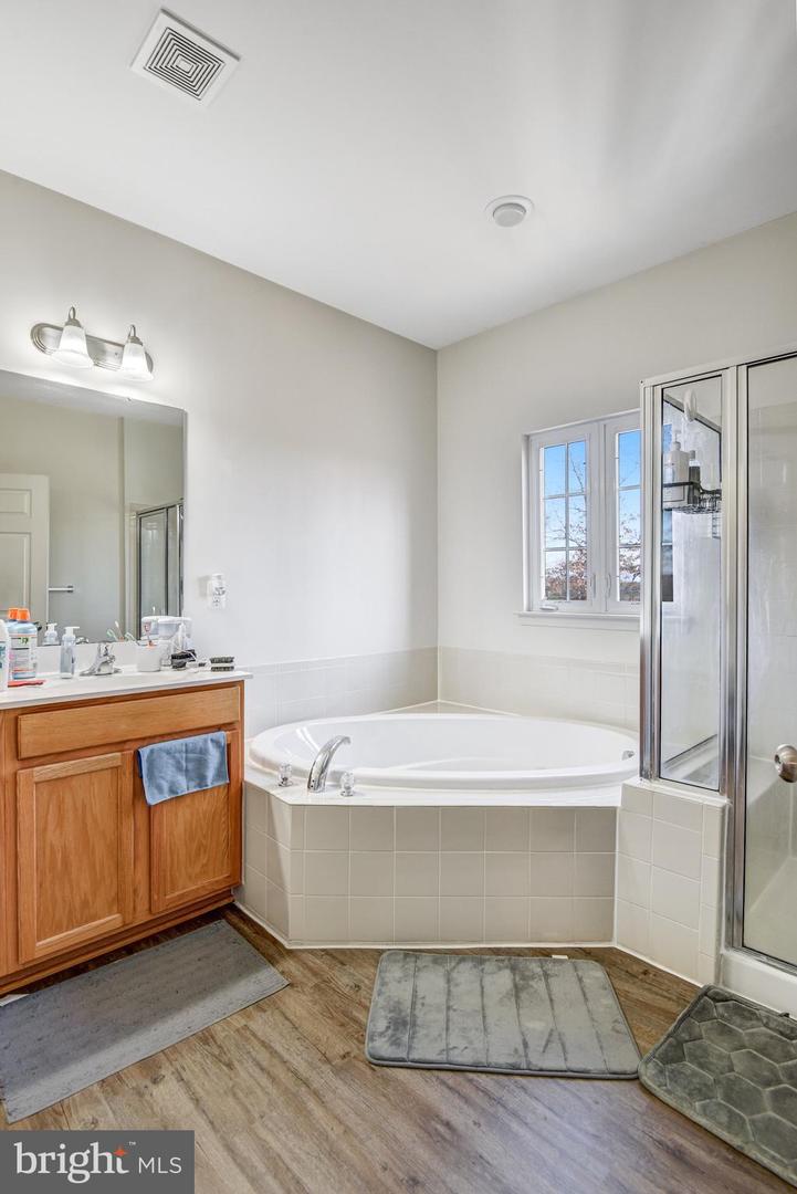 44 HUNTING CREEK LN, STAFFORD, Virginia 22556, 4 Bedrooms Bedrooms, ,3 BathroomsBathrooms,Residential,For sale,44 HUNTING CREEK LN,VAST2046500 MLS # VAST2046500