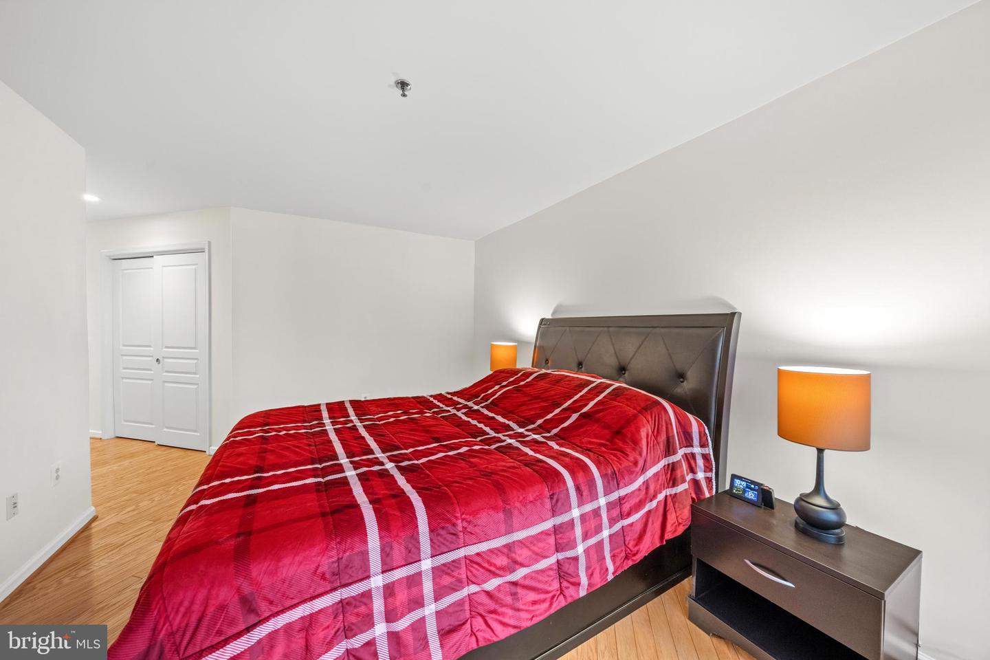 5563 SEMINARY RD #107, FALLS CHURCH, Virginia 22041, 1 Bedroom Bedrooms, ,1 BathroomBathrooms,Residential,For sale,5563 SEMINARY RD #107,VAFX2293254 MLS # VAFX2293254