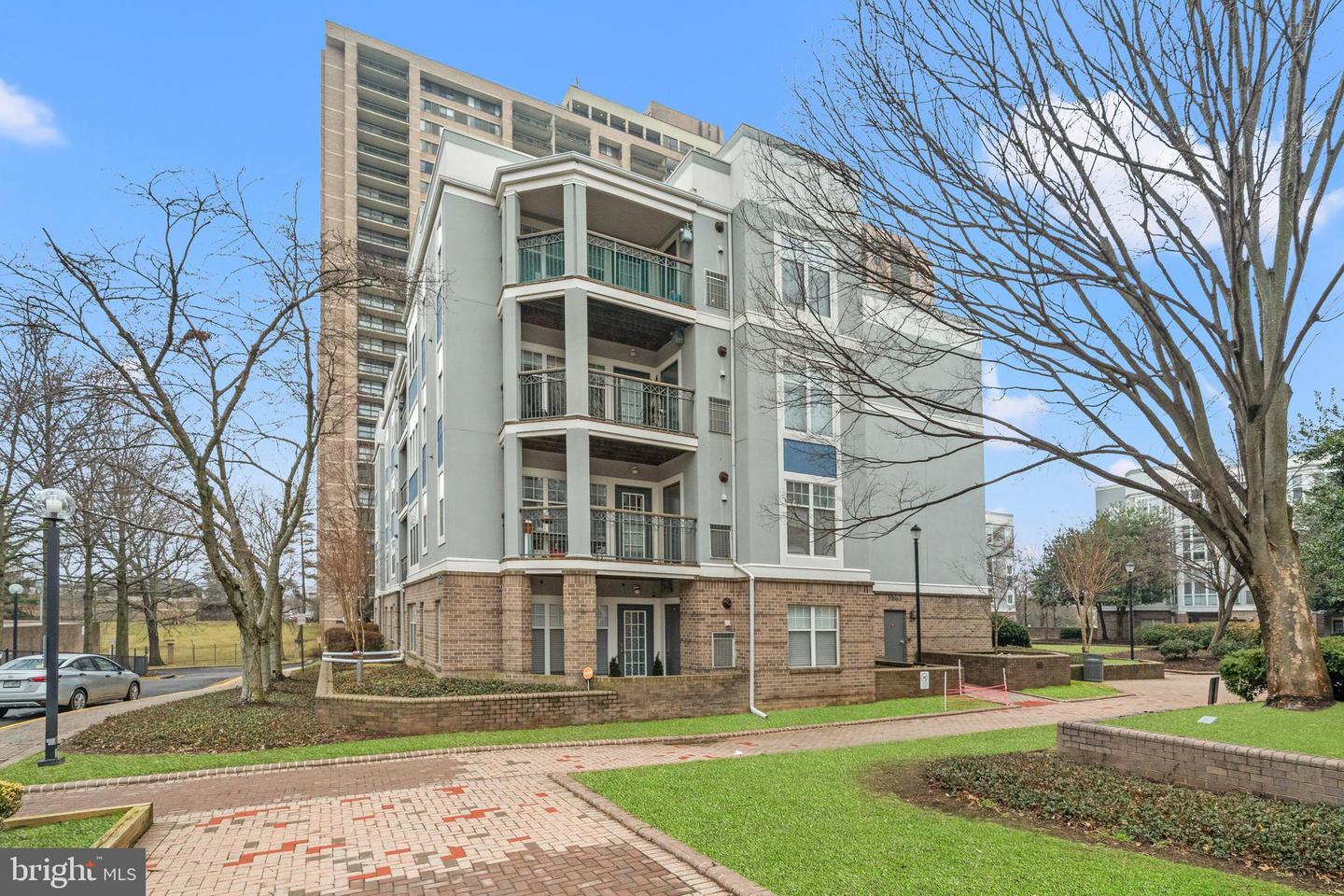 5563 SEMINARY RD #107, FALLS CHURCH, Virginia 22041, 1 Bedroom Bedrooms, ,1 BathroomBathrooms,Residential,For sale,5563 SEMINARY RD #107,VAFX2293254 MLS # VAFX2293254