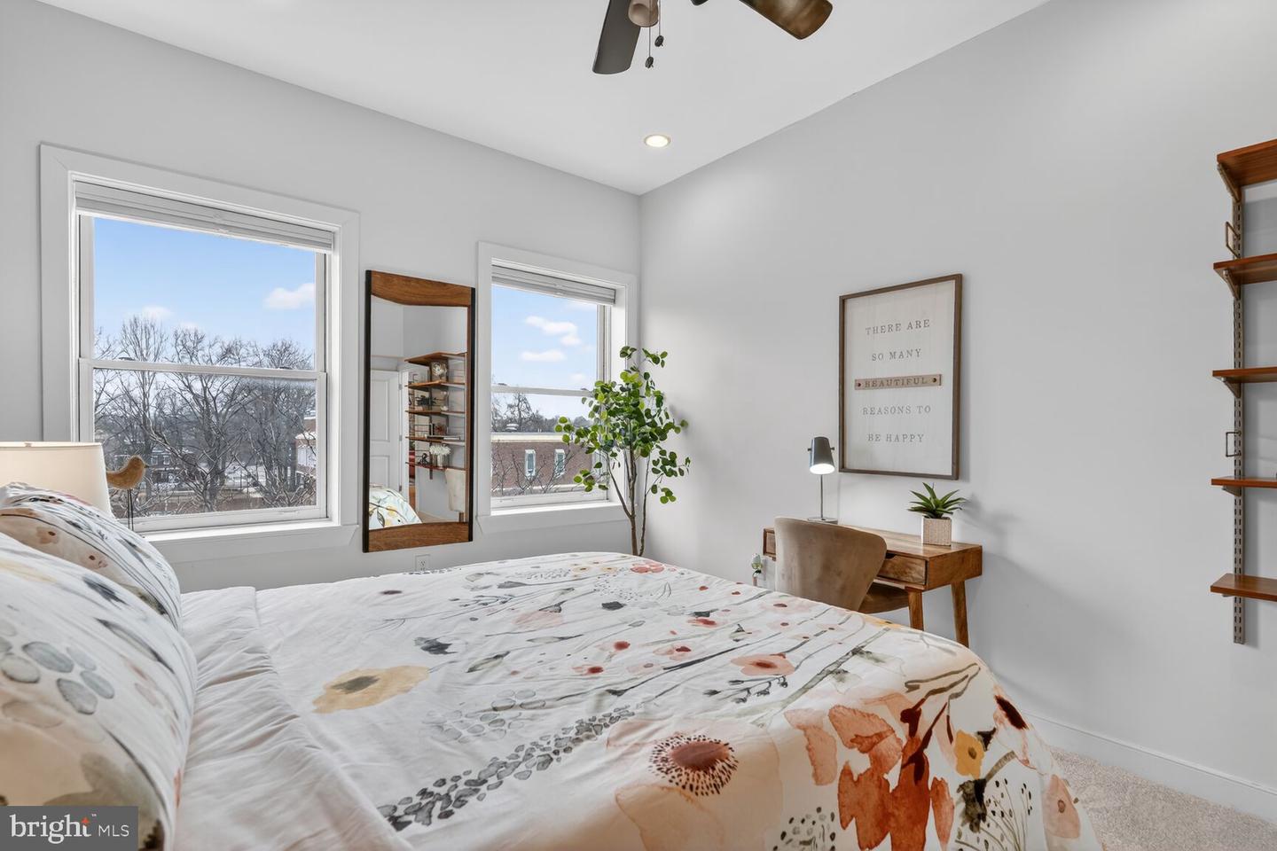 1240 4TH ST NW #300, WASHINGTON, District Of Columbia 20001, 2 Bedrooms Bedrooms, 4 Rooms Rooms,2 BathroomsBathrooms,Residential,For sale,1240 4TH ST NW #300,DCDC2248504 MLS # DCDC2248504