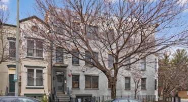 1240 4TH ST NW #300, WASHINGTON, District Of Columbia 20001, 2 Bedrooms Bedrooms, 4 Rooms Rooms,2 BathroomsBathrooms,Residential,For sale,1240 4TH ST NW #300,DCDC2248504 MLS # DCDC2248504