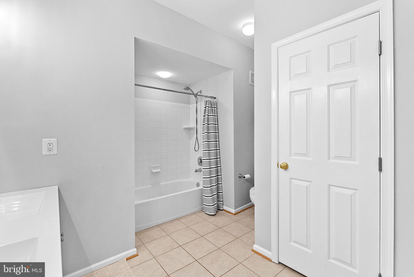 41858 INSPIRATION TER, ALDIE, Virginia 20105, 3 Bedrooms Bedrooms, ,2 BathroomsBathrooms,Residential,For sale,41858 INSPIRATION TER,VALO2117262 MLS # VALO2117262