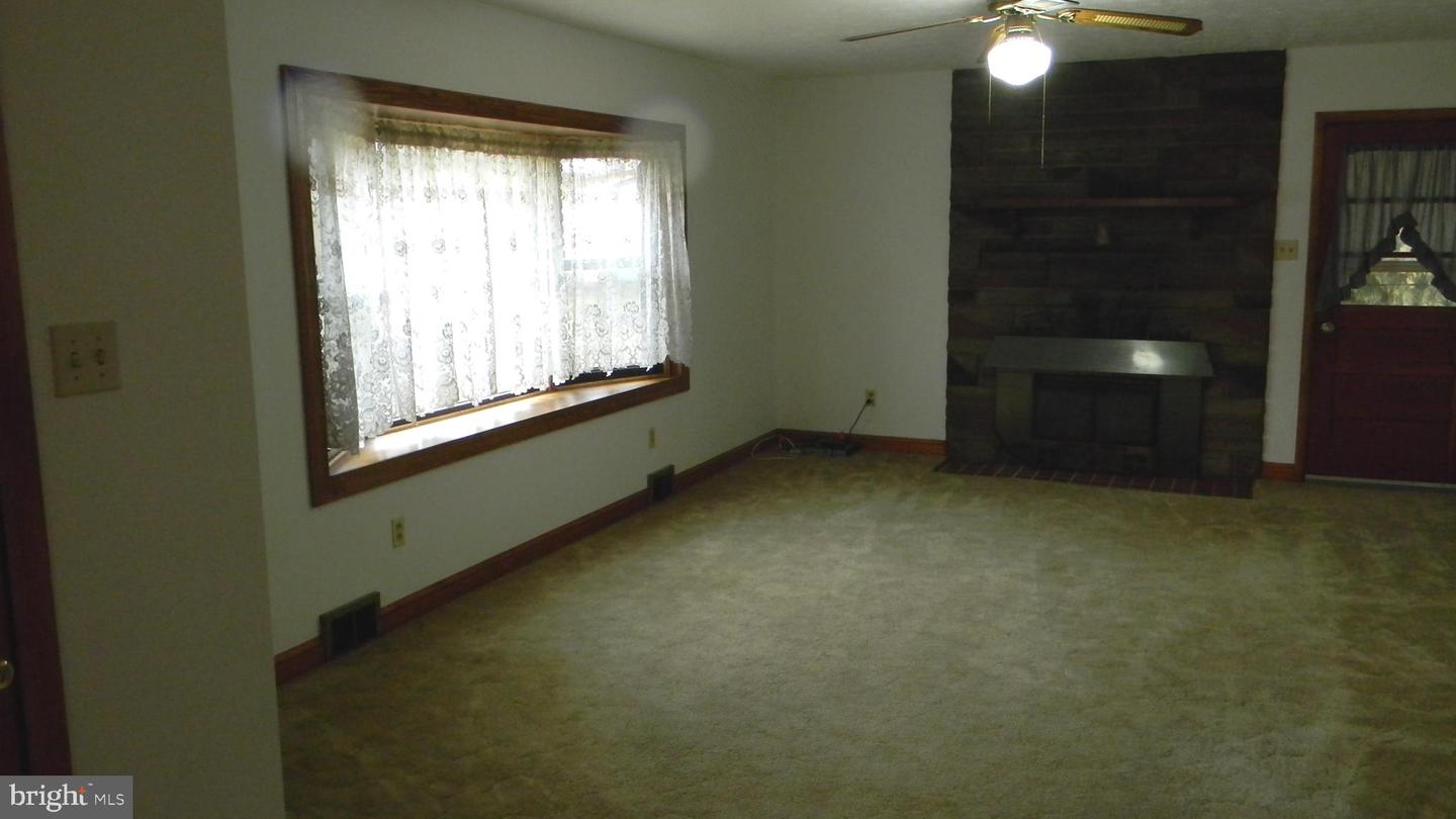 6688 BROCKS GAP RD, BROADWAY, Virginia 22815, 4 Bedrooms Bedrooms, ,2 BathroomsBathrooms,Residential,For sale,6688 BROCKS GAP RD,VARO2002876 MLS # VARO2002876