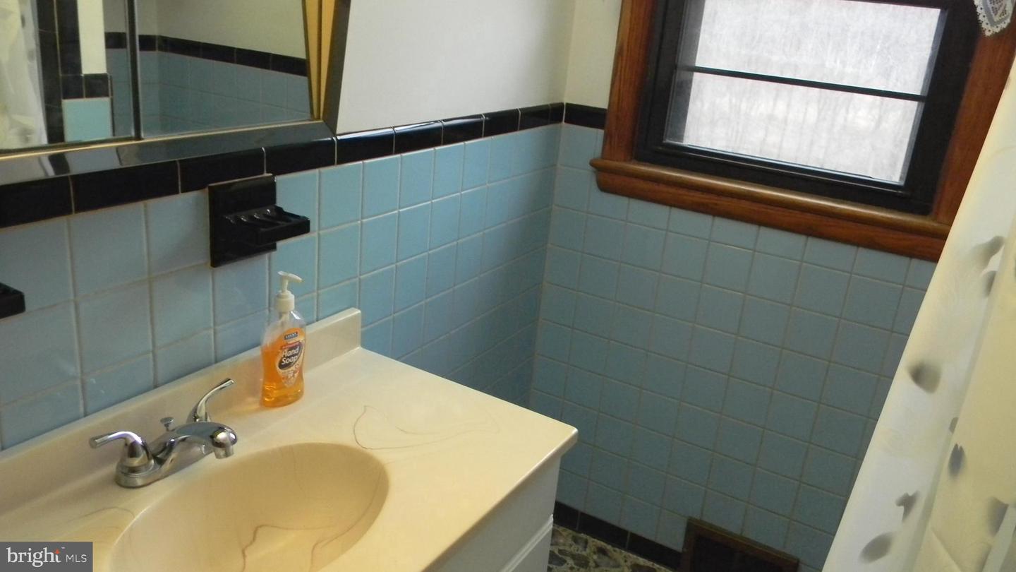 6688 BROCKS GAP RD, BROADWAY, Virginia 22815, 4 Bedrooms Bedrooms, ,2 BathroomsBathrooms,Residential,For sale,6688 BROCKS GAP RD,VARO2002876 MLS # VARO2002876