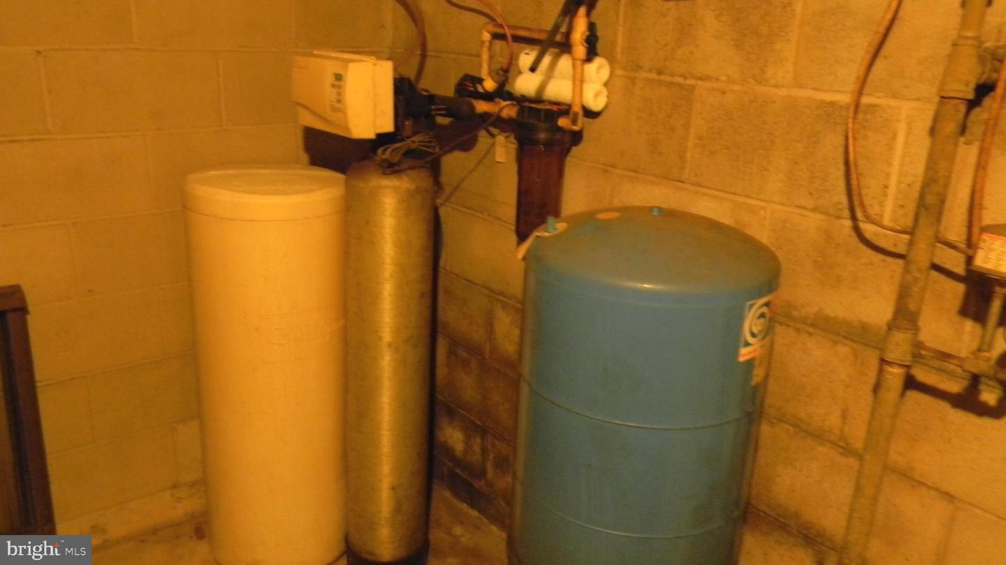 6688 BROCKS GAP RD, BROADWAY, Virginia 22815, 4 Bedrooms Bedrooms, ,2 BathroomsBathrooms,Residential,For sale,6688 BROCKS GAP RD,VARO2002876 MLS # VARO2002876