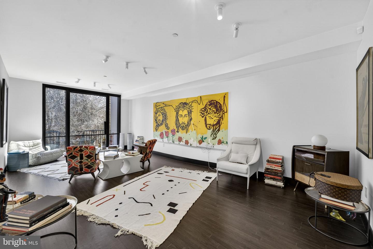 1513 VERMONT AVE NW, WASHINGTON, District Of Columbia 20005, 4 Bedrooms Bedrooms, ,4 BathroomsBathrooms,Residential,For sale,1513 VERMONT AVE NW,DCDC2248704 MLS # DCDC2248704