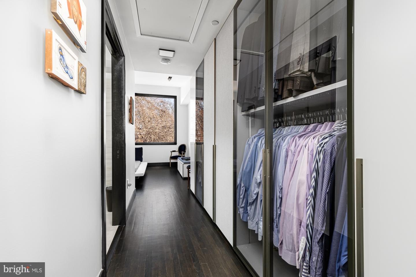 1513 VERMONT AVE NW, WASHINGTON, District Of Columbia 20005, 4 Bedrooms Bedrooms, ,4 BathroomsBathrooms,Residential,For sale,1513 VERMONT AVE NW,DCDC2248704 MLS # DCDC2248704