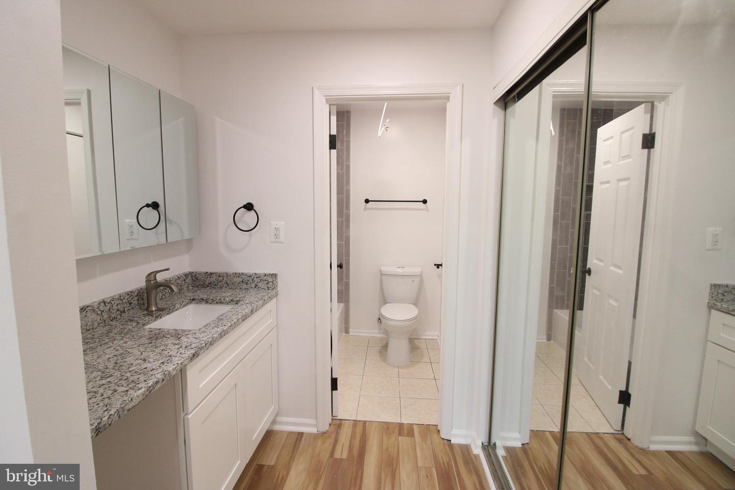 3150-E ANCHORWAY CT, FALLS CHURCH, Virginia 22042, 1 Bedroom Bedrooms, 2 Rooms Rooms,1 BathroomBathrooms,Residential,For sale,3150-E ANCHORWAY CT,VAFX2293880 MLS # VAFX2293880