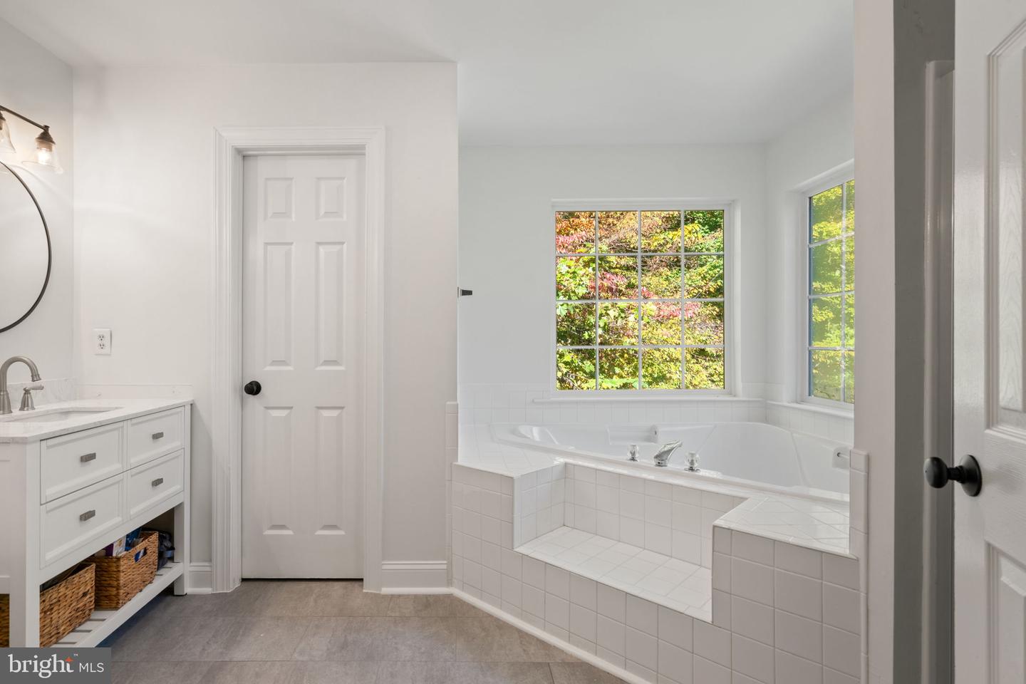 40 STACY LN, FREDERICKSBURG, Virginia 22406, 5 Bedrooms Bedrooms, ,3 BathroomsBathrooms,Residential,For sale,40 STACY LN,VAST2046614 MLS # VAST2046614