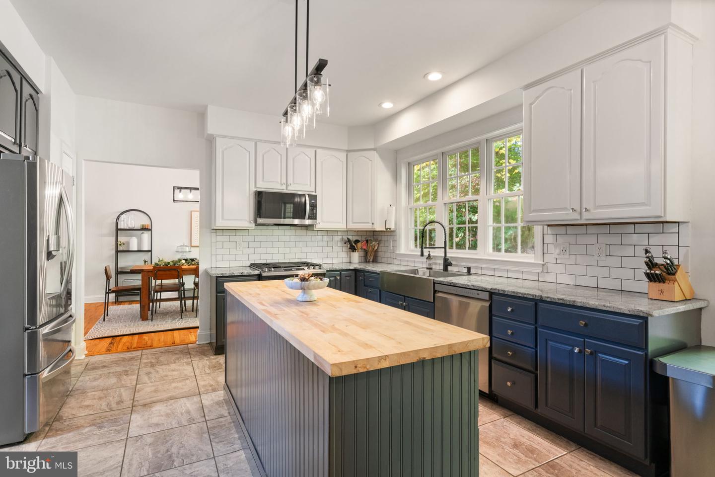 40 STACY LN, FREDERICKSBURG, Virginia 22406, 5 Bedrooms Bedrooms, ,3 BathroomsBathrooms,Residential,For sale,40 STACY LN,VAST2046614 MLS # VAST2046614