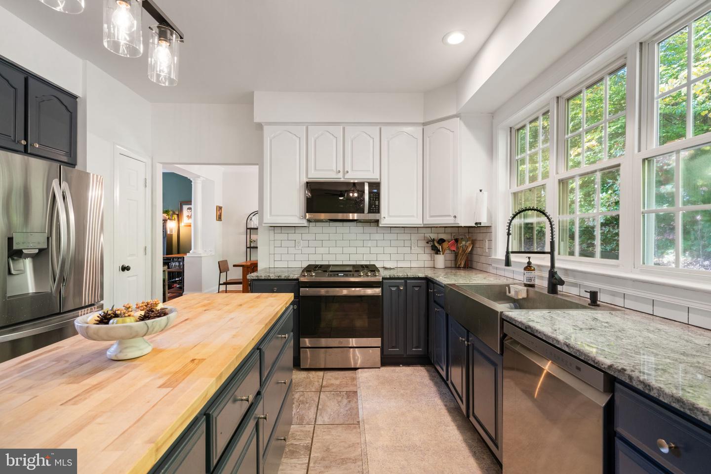 40 STACY LN, FREDERICKSBURG, Virginia 22406, 5 Bedrooms Bedrooms, ,3 BathroomsBathrooms,Residential,For sale,40 STACY LN,VAST2046614 MLS # VAST2046614