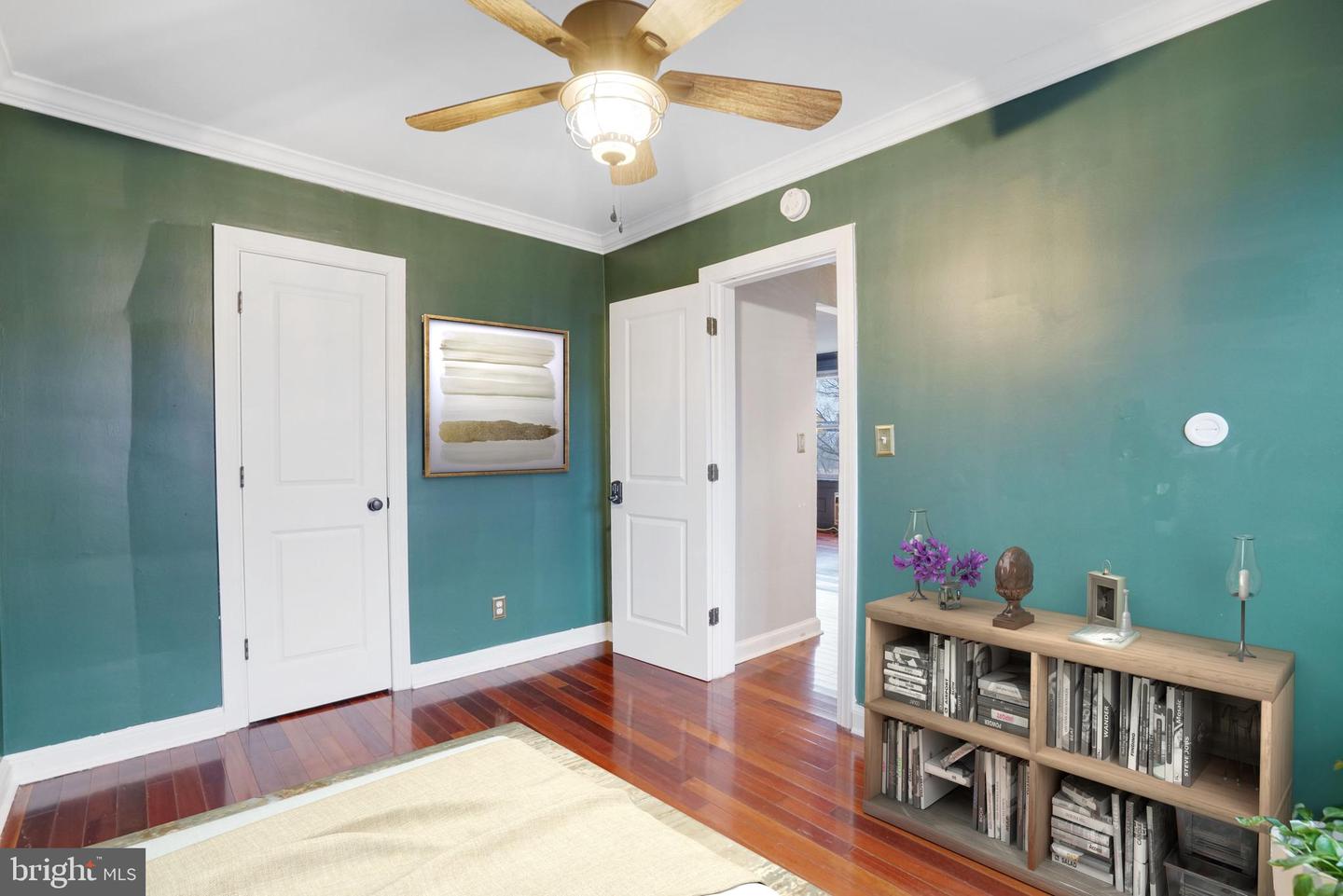 922 S WASHINGTON ST #311, ALEXANDRIA, Virginia 22314, 2 Bedrooms Bedrooms, ,1 BathroomBathrooms,Residential,For sale,922 S WASHINGTON ST #311,VAAX2054756 MLS # VAAX2054756