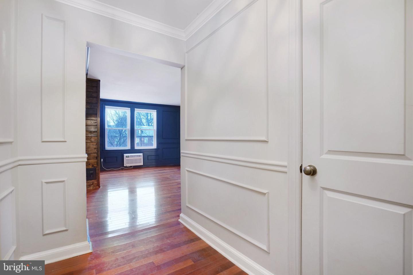 922 S WASHINGTON ST #311, ALEXANDRIA, Virginia 22314, 2 Bedrooms Bedrooms, ,1 BathroomBathrooms,Residential,For sale,922 S WASHINGTON ST #311,VAAX2054756 MLS # VAAX2054756