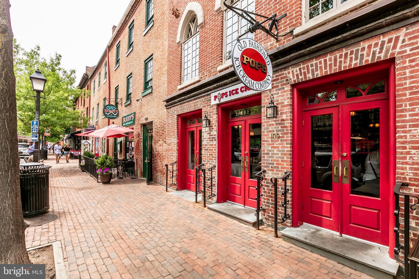 922 S WASHINGTON ST #311, ALEXANDRIA, Virginia 22314, 2 Bedrooms Bedrooms, ,1 BathroomBathrooms,Residential,For sale,922 S WASHINGTON ST #311,VAAX2054756 MLS # VAAX2054756