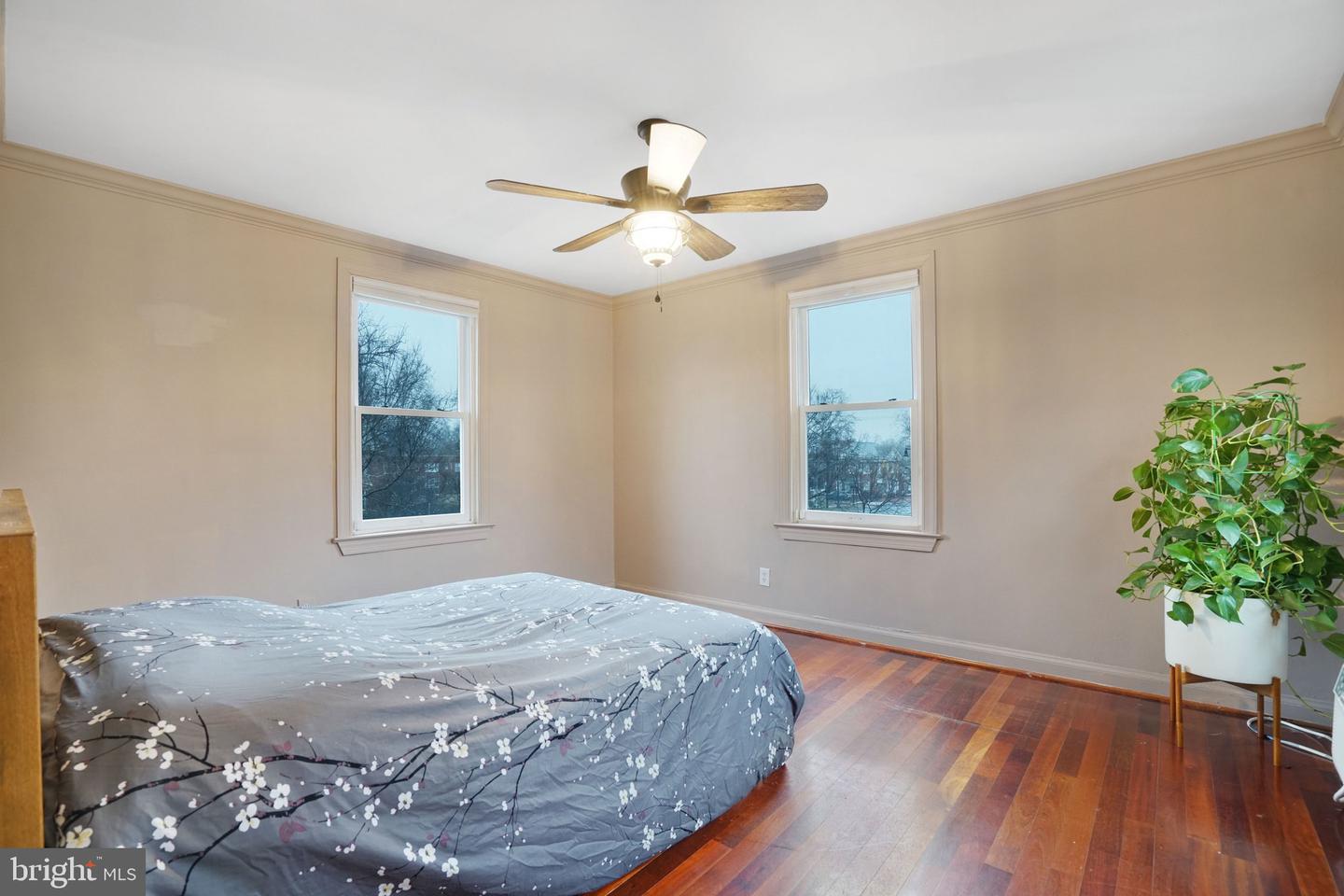 922 S WASHINGTON ST #311, ALEXANDRIA, Virginia 22314, 2 Bedrooms Bedrooms, ,1 BathroomBathrooms,Residential,For sale,922 S WASHINGTON ST #311,VAAX2054756 MLS # VAAX2054756