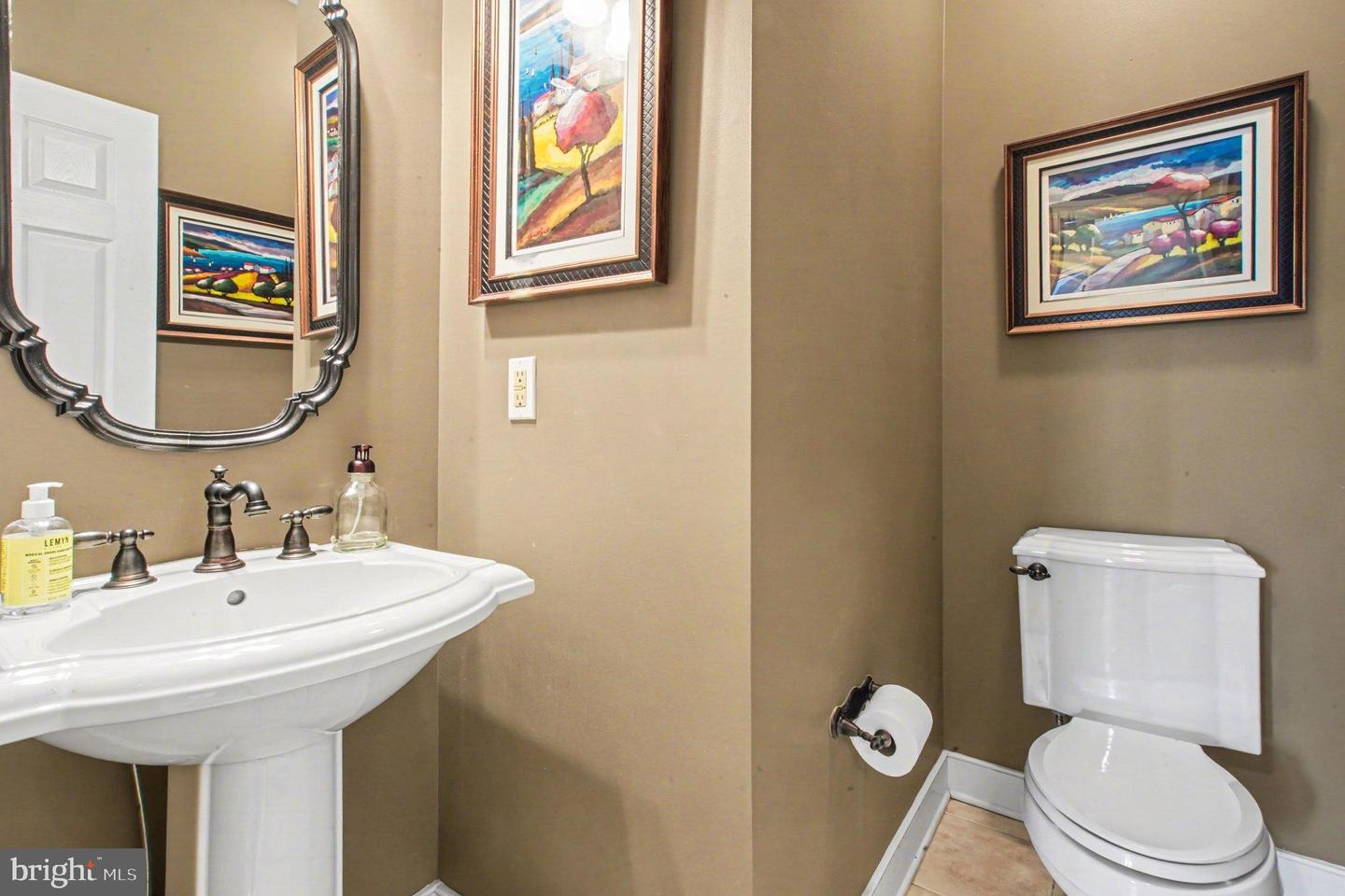 11216 VALOR BRIDGE DR, SPOTSYLVANIA, Virginia 22551, 3 Bedrooms Bedrooms, 17 Rooms Rooms,2 BathroomsBathrooms,Residential,For sale,11216 VALOR BRIDGE DR,VASP2039740 MLS # VASP2039740