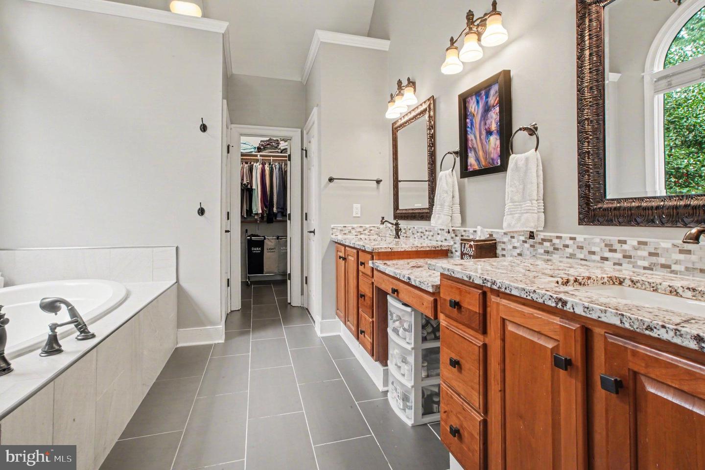 11216 VALOR BRIDGE DR, SPOTSYLVANIA, Virginia 22551, 3 Bedrooms Bedrooms, 17 Rooms Rooms,2 BathroomsBathrooms,Residential,For sale,11216 VALOR BRIDGE DR,VASP2039740 MLS # VASP2039740