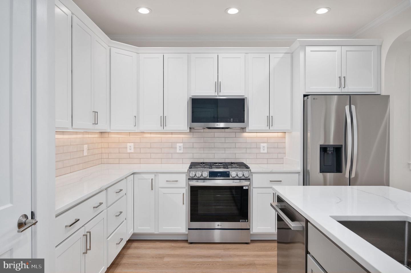 709 GARFIELD AVE, COLONIAL BEACH, Virginia 22443, 4 Bedrooms Bedrooms, 7 Rooms Rooms,2 BathroomsBathrooms,Residential,For sale,709 GARFIELD AVE,VAWE2010608 MLS # VAWE2010608