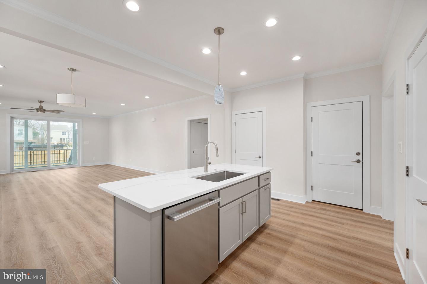 709 GARFIELD AVE, COLONIAL BEACH, Virginia 22443, 4 Bedrooms Bedrooms, 7 Rooms Rooms,2 BathroomsBathrooms,Residential,For sale,709 GARFIELD AVE,VAWE2010608 MLS # VAWE2010608