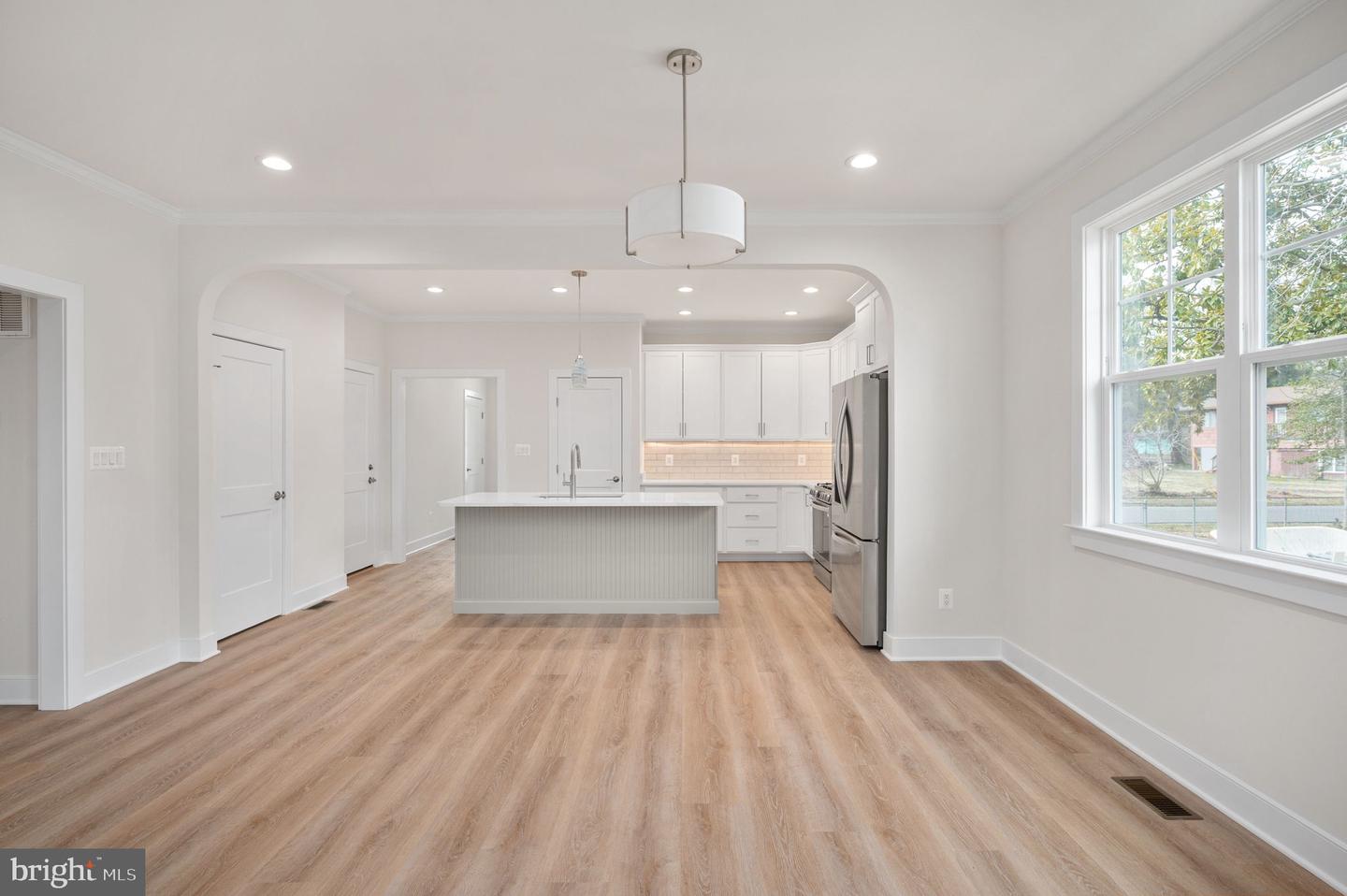 709 GARFIELD AVE, COLONIAL BEACH, Virginia 22443, 4 Bedrooms Bedrooms, 7 Rooms Rooms,2 BathroomsBathrooms,Residential,For sale,709 GARFIELD AVE,VAWE2010608 MLS # VAWE2010608