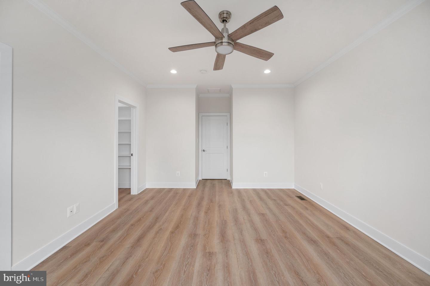 709 GARFIELD AVE, COLONIAL BEACH, Virginia 22443, 4 Bedrooms Bedrooms, 7 Rooms Rooms,2 BathroomsBathrooms,Residential,For sale,709 GARFIELD AVE,VAWE2010608 MLS # VAWE2010608