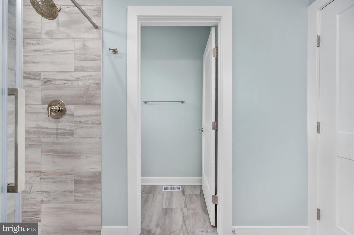 709 GARFIELD AVE, COLONIAL BEACH, Virginia 22443, 4 Bedrooms Bedrooms, 7 Rooms Rooms,2 BathroomsBathrooms,Residential,For sale,709 GARFIELD AVE,VAWE2010608 MLS # VAWE2010608