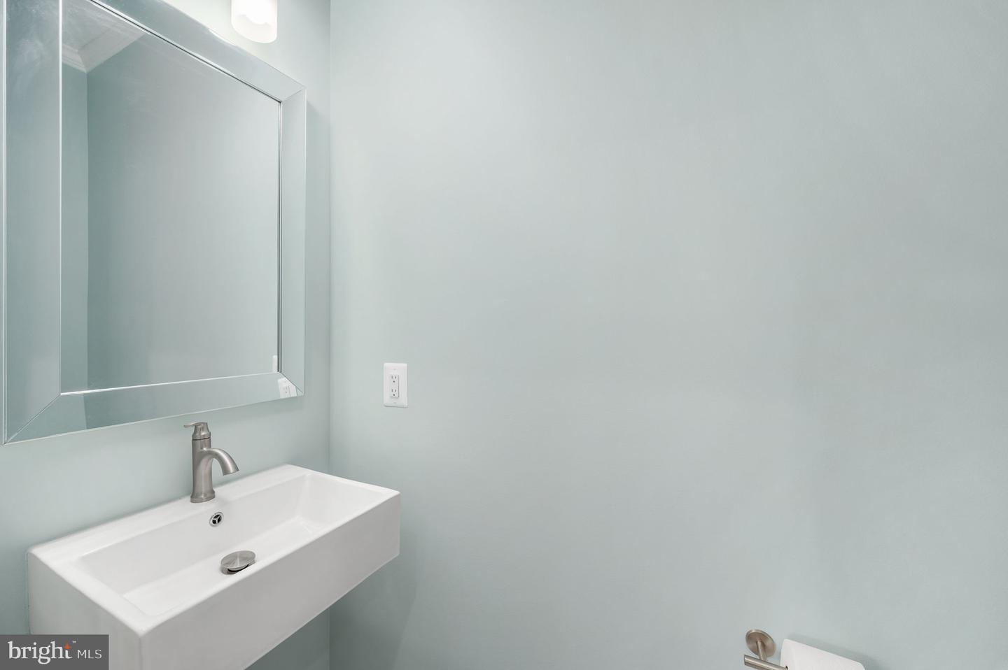 709 GARFIELD AVE, COLONIAL BEACH, Virginia 22443, 4 Bedrooms Bedrooms, 7 Rooms Rooms,2 BathroomsBathrooms,Residential,For sale,709 GARFIELD AVE,VAWE2010608 MLS # VAWE2010608